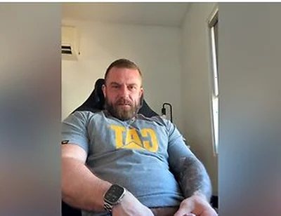 Built Aussie Bloke Edges In Office Chair & Explodes Pov All Over Your Face
