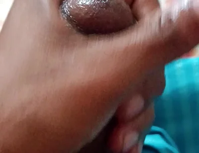 Masturbating in Benglades
