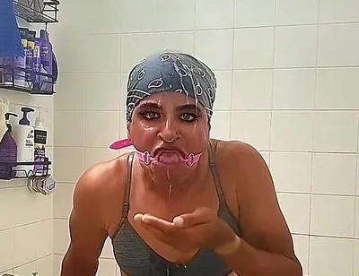 Kris Reelz - Self Face Spit,agagging on a Mouth Ring