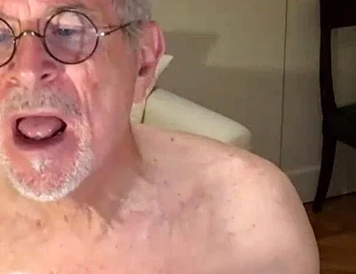 Cam Exposed to a Master