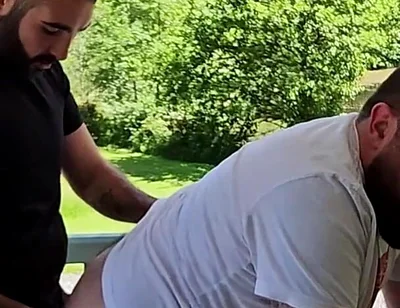 Outdoor Bear Fucking Bareback in Public