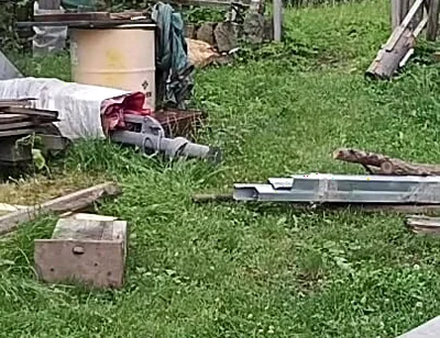 Naked in the Garden: Dirty Handjob in the Pool
