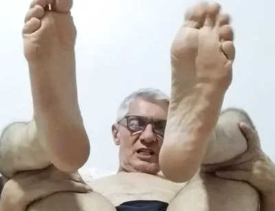 Dirty Feet Fetishism Action