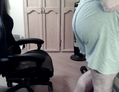 Hot Camboy Works His Legs and Nipples