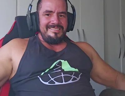 Work My Big Dick While I Play