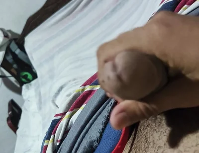 Skinny Mature Masturbates at Home While His Neighbors Are at the Bar