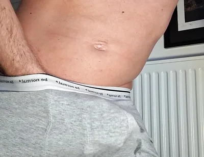I Hard in My Boxers at the End of the Day