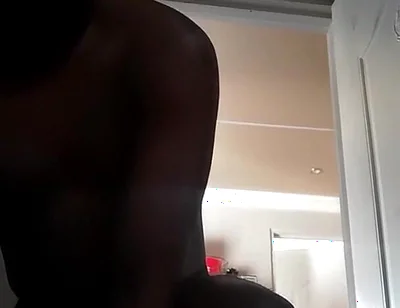 Watch Me Get Naked