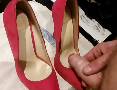 Beautiful Sexy Pumps of My Girlfriend's Friend.