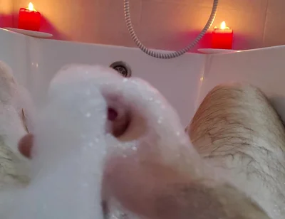 Covered in Foam - My Intense Bathroom Solo Finish