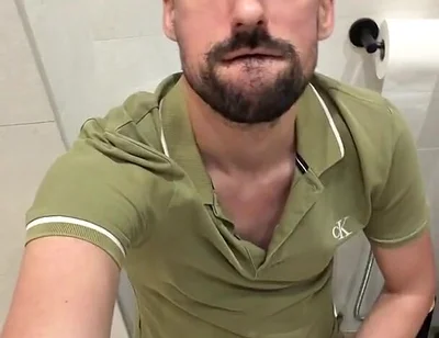 Hot Stepdaddy Jerking off in Bathroom