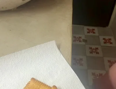 He Cums on My Cookies and I Eat Them
