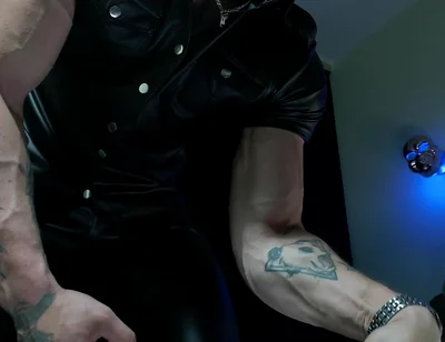 Muscle Worship
