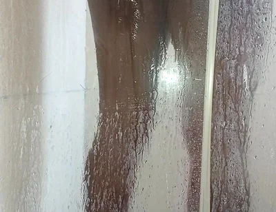 Time to Shower with My Toy
