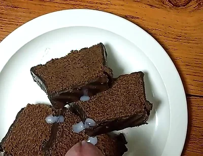 chocolate cake with cum