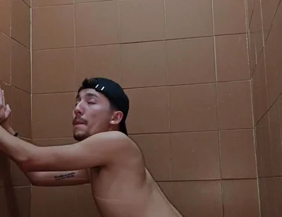 Sitting on the Dildo Until Orgasm Without Using Hands