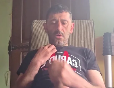 Straight Guy Jerks off in a Hammock