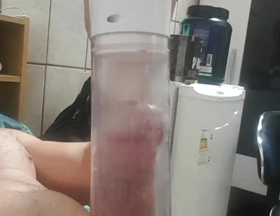I'm Using This Pump and It's a Delight to Feel My Penis Getting Bigger and Bigger!