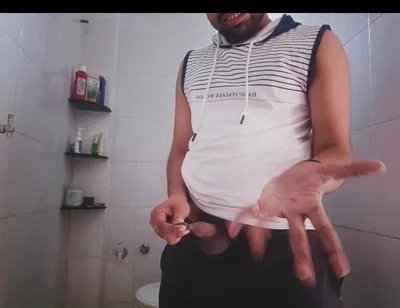 Watching fucking hard porn at home alone and then peeing long