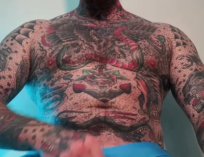 Tattooed Dom Worship Cumshot POV
