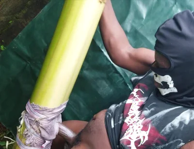 Masturbator Have Back Again with a Plantain Cum Hot