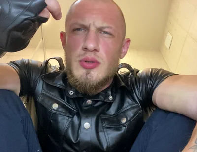 Leather Sir - Smoke