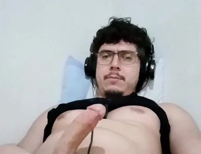 Handsome Stud Masturbates and Ejaculates for You