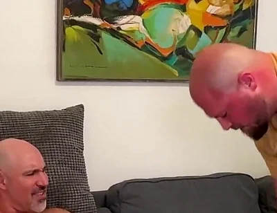 Sideshow Bear, Chevy Hunter & Kev Inspiring Make a Sticky Mess (11 Min)