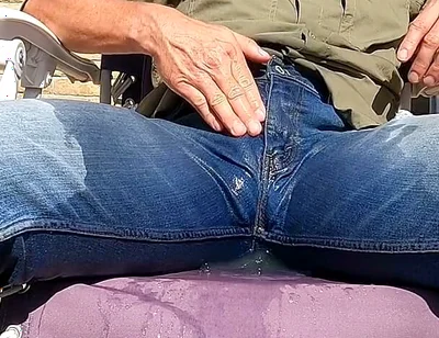 Giving Some Airbnb Neighbors a Jeans Wetting Piss Show