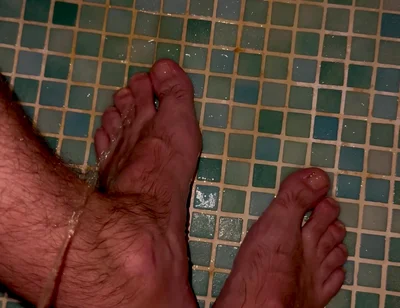What Warm Urine! How Pleasant and Warm It Makes Your Feet
