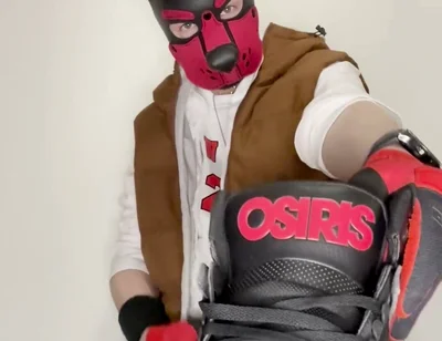 Sneaker Sniff