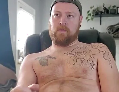 Having a Wank to Some Porn