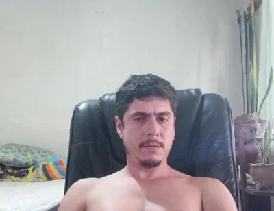Handsome Guy Masturbates and Eyaculates for You