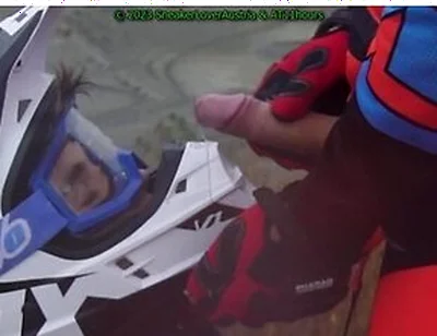 2 Mx Boys Outdoor In The Rain, Cumshot On Glasses With Blond Boy
