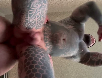 Tattooed Muscle Man Gets a Facial