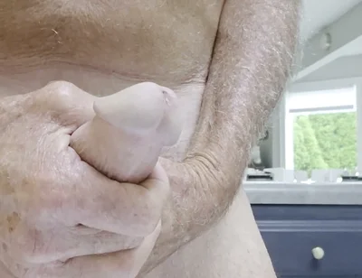 Quickie Stroke and Cum