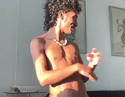 Exhibing My Naked Body in the Sunlight
