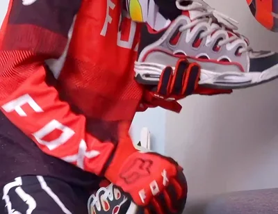 I Put on Mxgear and Fuck My Osiris Sneakers