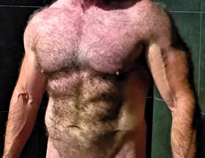 Hairy Dilf Showing Physique