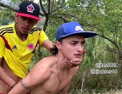 Cruising in Colombia