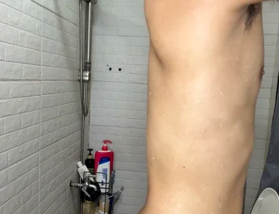 My stepsister boyfriend fucked me while she's busy