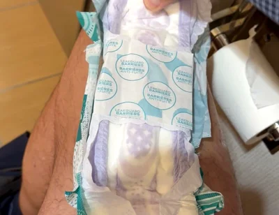 Ladies Room Piss & Pad Change in Panties