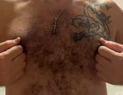 Pecs & Nipples Play