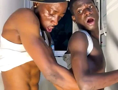 Sexy Twink Got Fucked by Big Dick