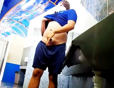 I Showed My Butt to See if Married Men Liked It.