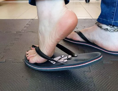 Insole Slave