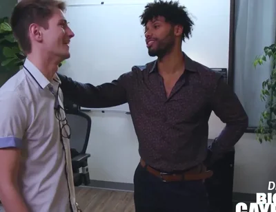 Trevor Harris And Tony Genius In Office Chemistry: Trevor Sucks Tonys Big Cock Hard 7 Min