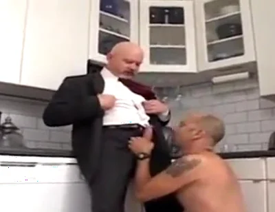 Biker sucking big cock cum
