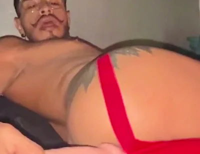 Greedy Passive Opens His Ass and Stuffs It with Thick Toys