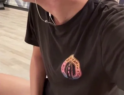 Got Horny in the Gym While Training so I Decided to Take the Risk and Jerk off Hoping to Get Caught.